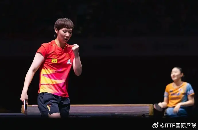 我觉得自己, 周世界排名