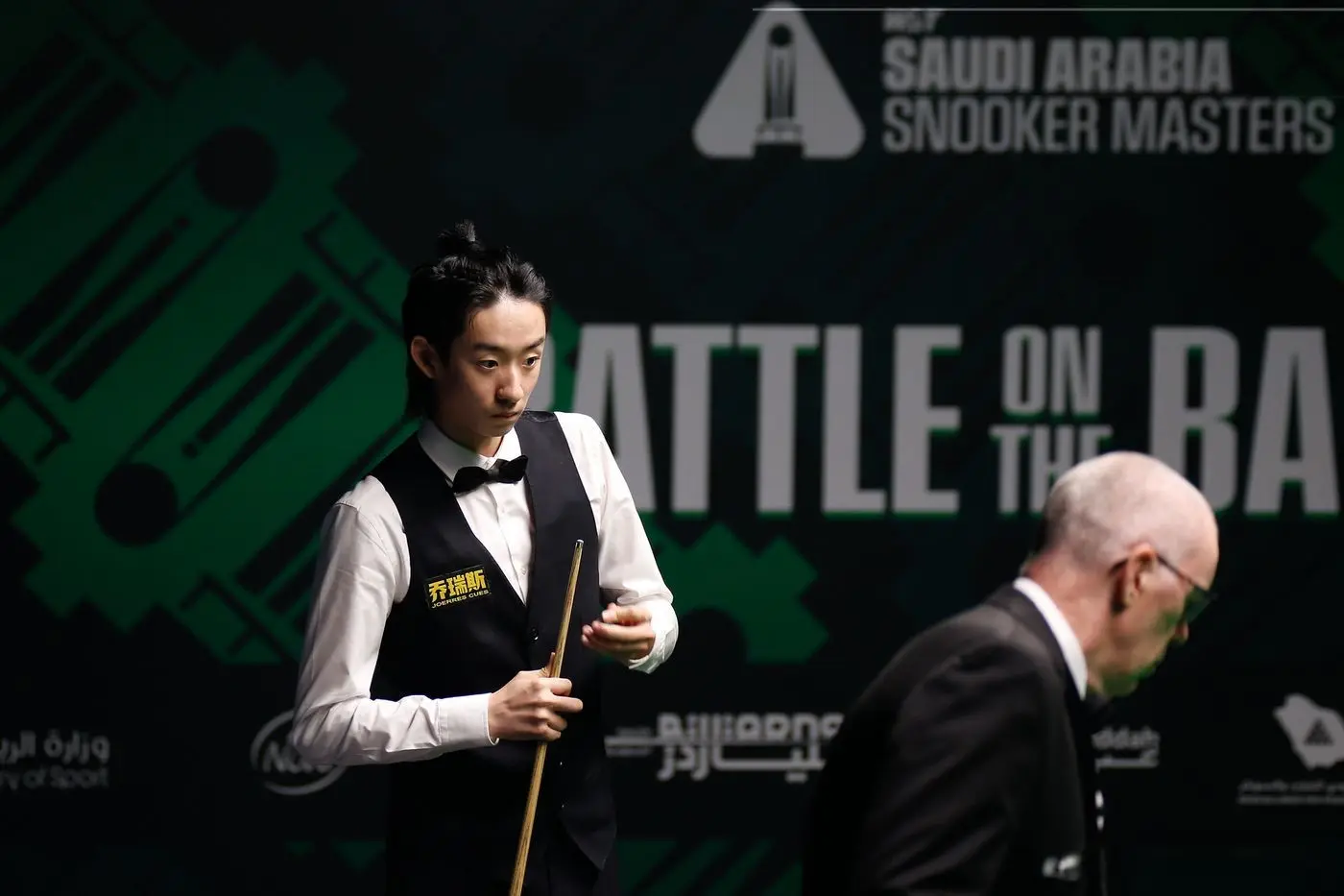 菲在沙特大, 瓦菲伤愈强, 导致其颈部