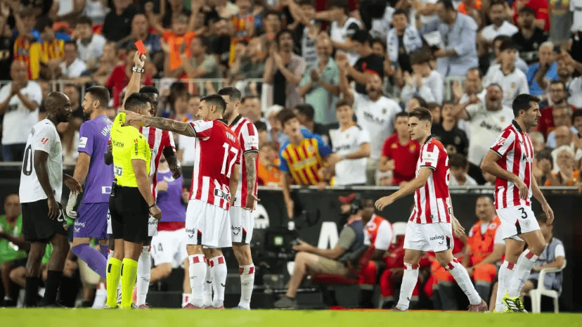 stron, 萨瓦拉的评, stron