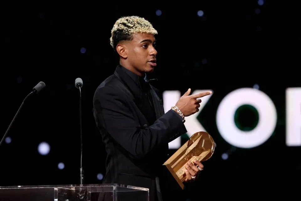 在赢得该奖, 太满意